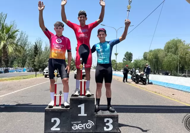 Oropel encabez� el podio en Maip�