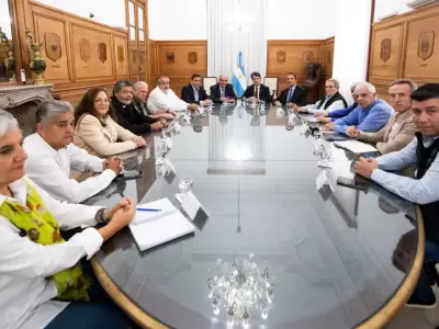 Una de las reuniones preparatorias del Consejo de Mayo, cuando Francos estaba a la cabeza. (Imagen: archivo web)