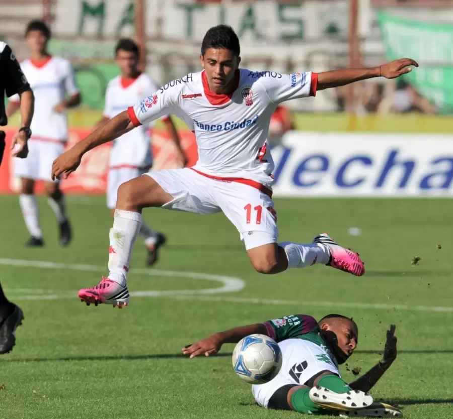 El Pity y su paso por Hurac�n.