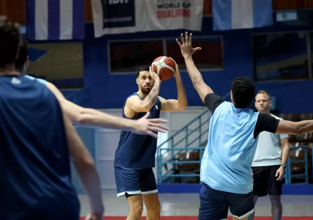 Argentina debuta hoy ante Cuba.
