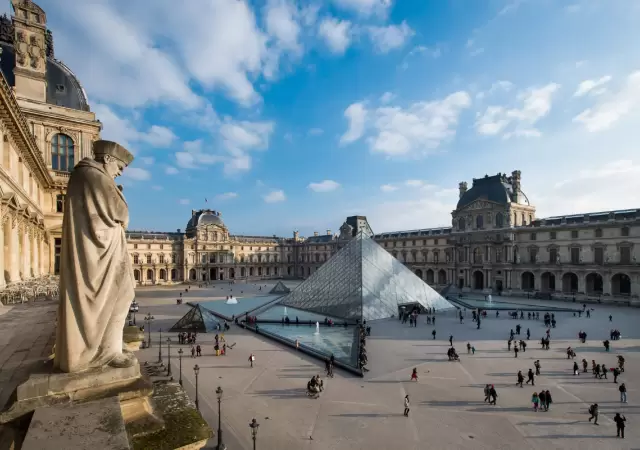 La medida fue aprobada recientemente por el consejo de administraci�n del Louvre.