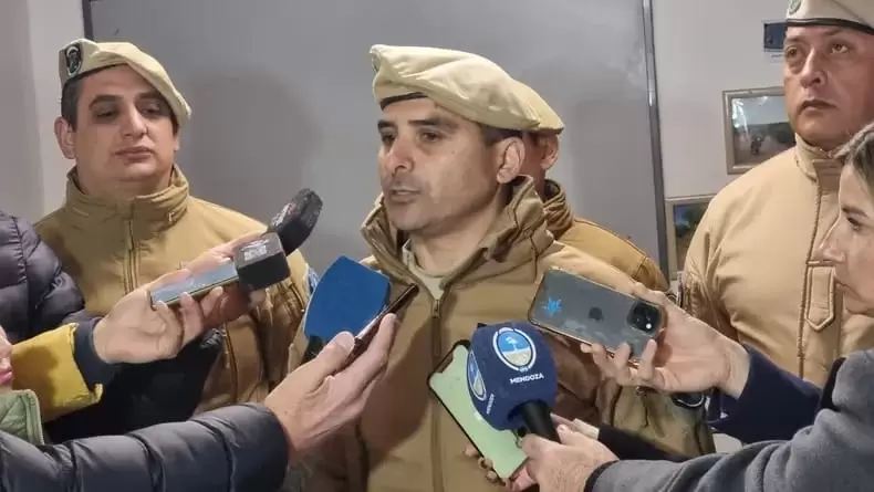 Adri�n R�os,  jefe de la Polic�a Rural de Mendoza.