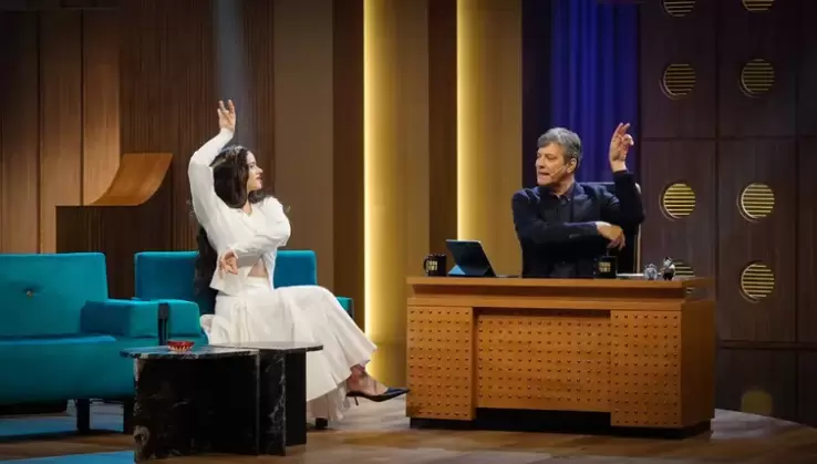 La famosa artista sorprendió al conductor con su relato.