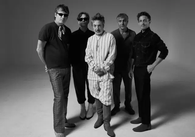 Babas�nicos present� un nuevo disco que desaf�a al algoritmo y prueba la madurez de la banda