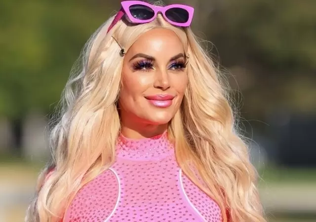 Marcela Iglesias es considerada la Barbie Humana.