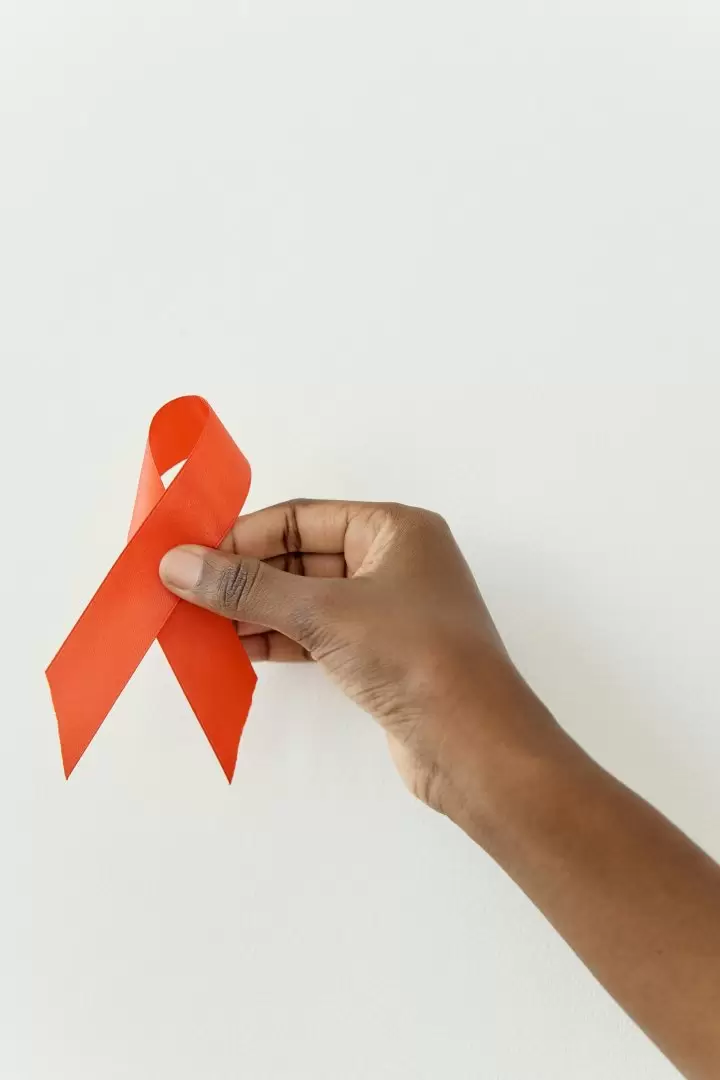 Información, respeto y acompañamiento para prevenir el VIH.