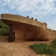 El misterio de "el N�stor", el barco de cemento encallado en Entre R�os