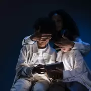 Ludopatía y grooming: los 3 controles parentales que frenan los riesgos en el celular de tus hijos