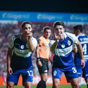 �Ayud�n para el Lobo? El pol�mico gol de Gimnasia ante Barracas para dejarlo afuera