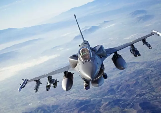 D�a hist�rico para la Fuerza A�rea.