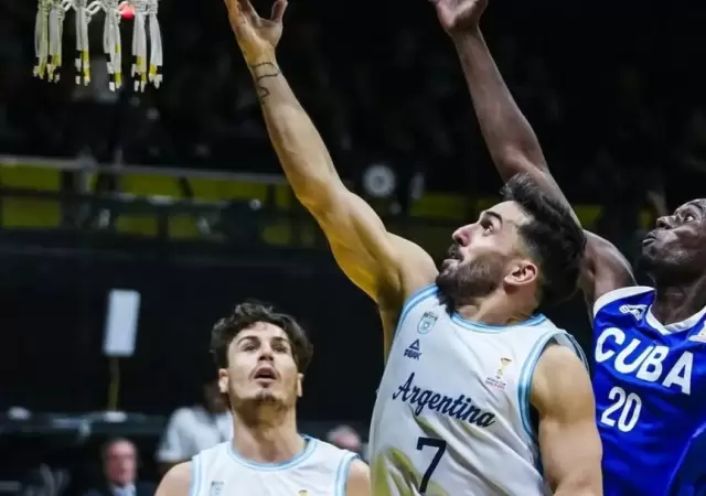 Campazzo, siempre clave en Argentina.
