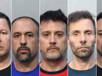 Los cinco empresarios mendocinos detenidos por el robo en el shopping estadounidense.