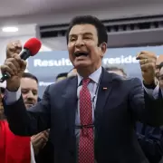 Nasralla perdi� la delantera y denuncia algoritmo de fraude tras "apag�n" del sistema de conteo de votos