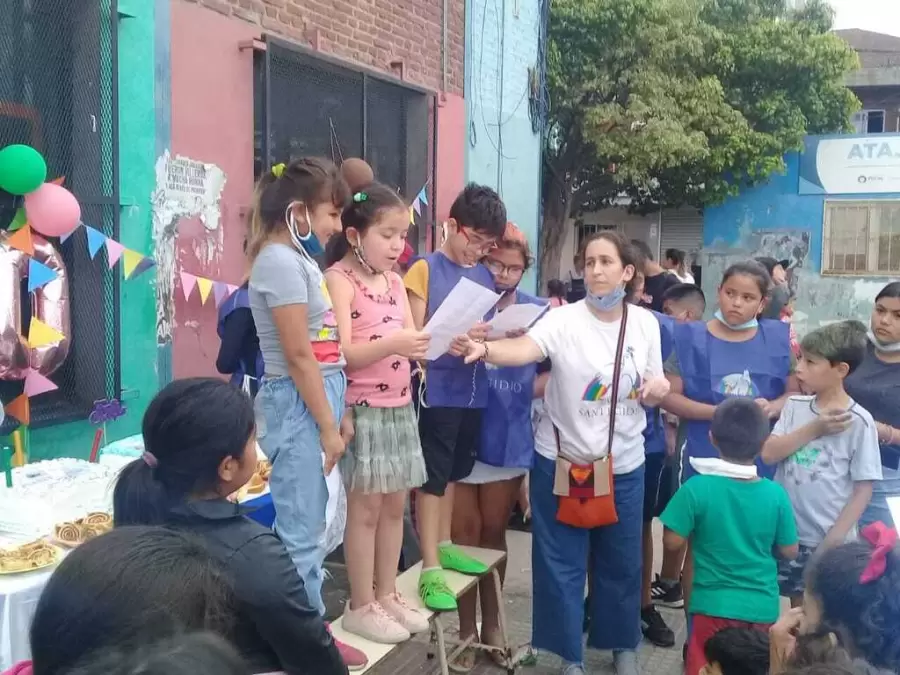 La soceidad busca formas de progresar