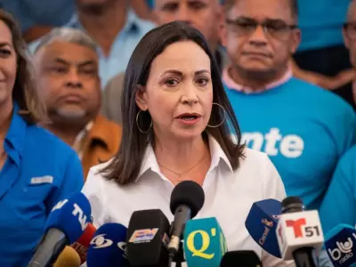 La l�der venezolana confirm� que viajar� a Oslo para recibir el galard�n, un reconocimiento global que legitima su lucha contra la dictadura.