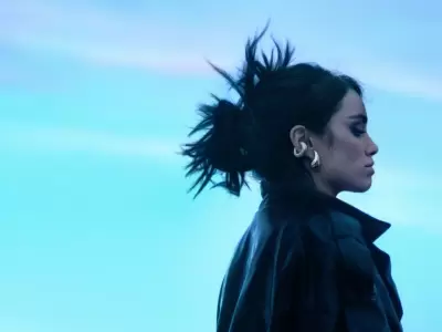 Lali: la que le gana al tiempo