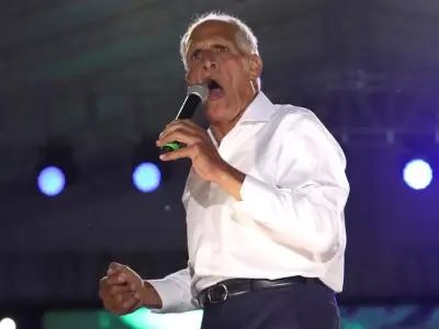 El Consejo Nacional Anticorrupci�n present� un conteo paralelo que confirma la estrecha diferencia a favor de Asfura.