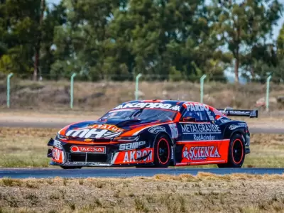 Agust�n Canapino, en la galer�a de los grandes del automovilismo argentino