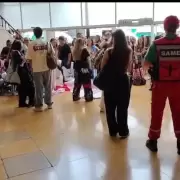 Clausuraron un teatro porte�o tras descompensaci�n masiva por presunta sobreventa de entradas