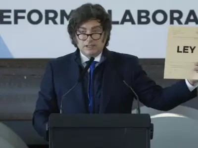La mayor�a de la sociedad argentina est� demandando una profunda actualizaci�n del sistema laboral.