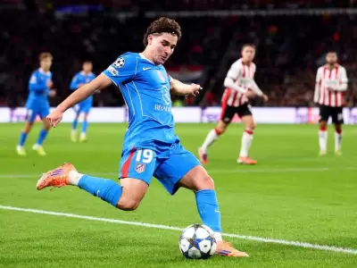 Juli�n �lvarez y otro gol clave.