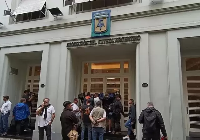 Allanamiento en AFA