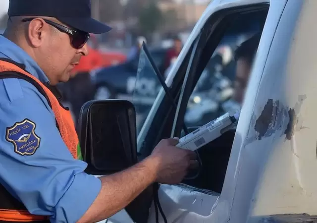 La multas de tr�nsito podr�an pagarse con trabajo comunitario