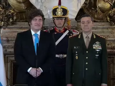 El teniente general Carlos Presti arma su equipo.