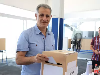 Jos� Mansur rechaz� una nueva oferta por Andino.