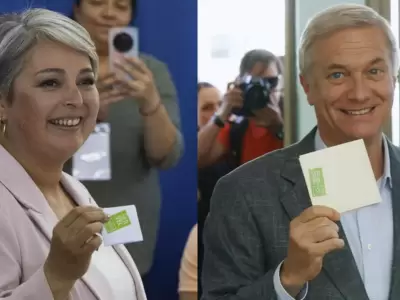 Los candidatos votaron en la segunda vuelta.