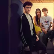 Solo 12 Cap�tulos: La olvidada serie francesa de Netflix que te volver� adicto