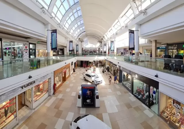 Mendoza Plaza Shopping