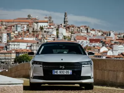 DS N�4: el auto con Inteligencia Artificial y 450 km de autonom�a