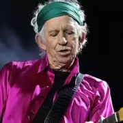 Artritis severa y una dura renuncia: el drama de salud que frenó la gira de los Rolling Stones