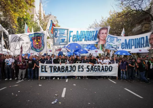 Una de las marchas de la CGT con protestas en todo el pa�s. (Foto: archivo web)