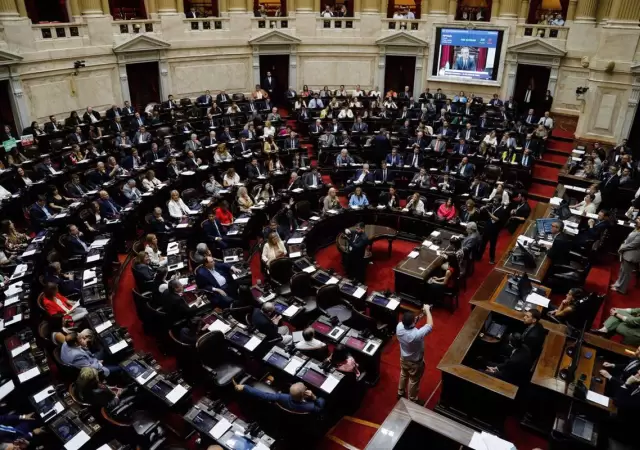�Avance oficialista con costo pol�tico?