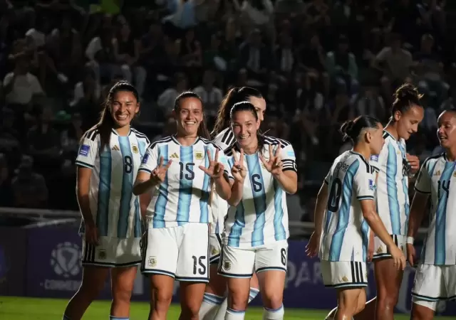 La Selecci�n femenina antes una chance de clasificar