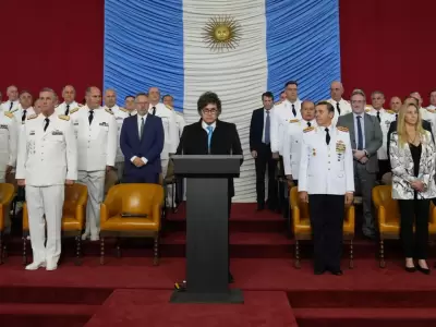 Milei preside el acto en el Colegio Militar