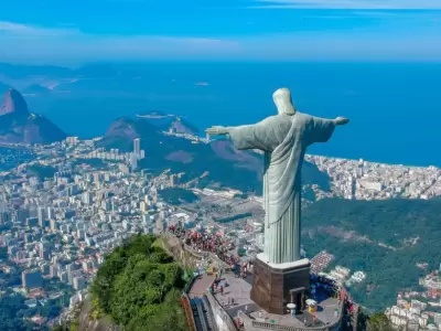 El Cristo Redentor, �cono de R�o de Janeiro, en Brasil.