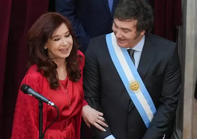 El presidente se refiri� a la ex presidenta
