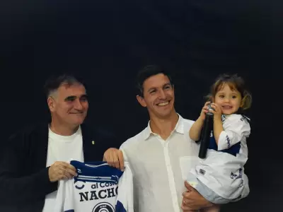 Nacho Fern�ndez fue presentado en Gimnasia La Plata.