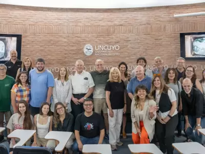Foto con historia: la de referentes de la televisi�n mendocina de todas las �pocas