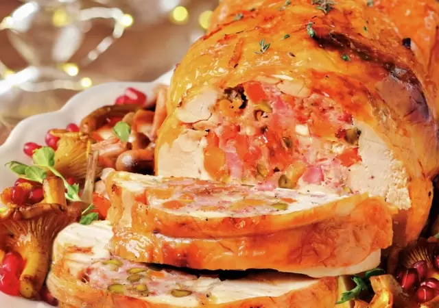 Pollo relleno