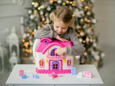 Cuidado en Navidad: los 3 juguetes que parecen inofensivos pero pueden ser mortales.
