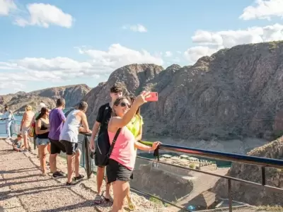 Nuevos perfiles: ante el encarecimiento en d�lares, el turismo nacional sostiene la actividad en las principales bodegas mendocinas.