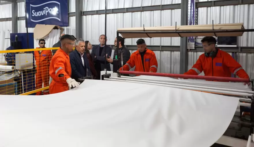 "Estos acuerdos representan un salto de calidad a lo que se hace en talleres tradicionales de carpinter�a o herrer�a" (G. Mill�n)