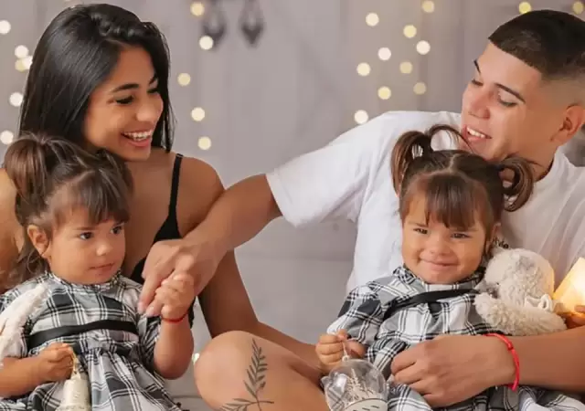 La Navidad de Thiago Medina y Daniela Celis.