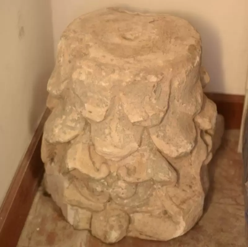 Capitel romano.