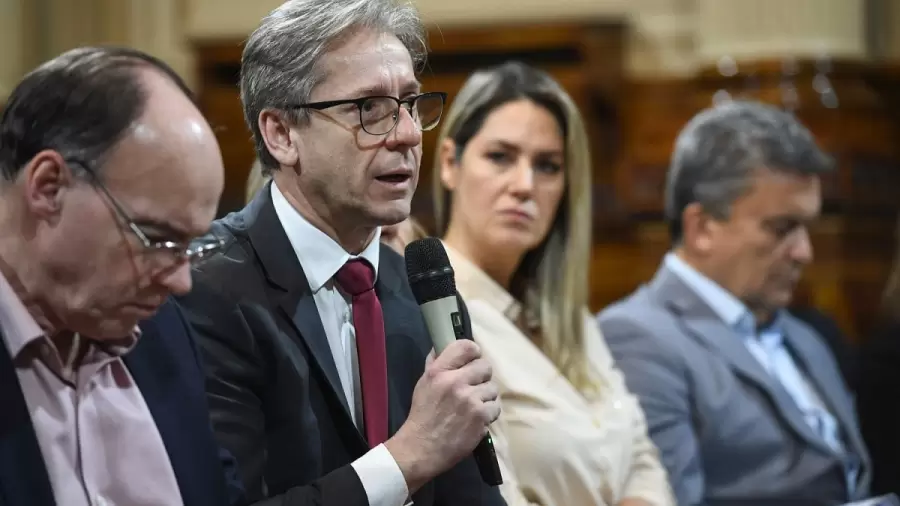 Senadores de la UCR