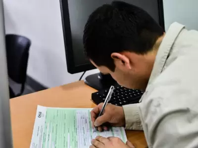 Llevar los papeles correctos agiliza el cruce